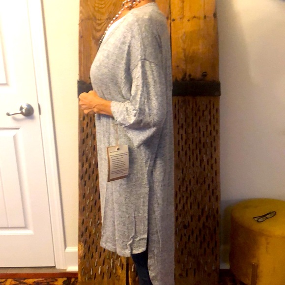 Soft, chenille-like, COZY cardigan! - Picture 2 of 5